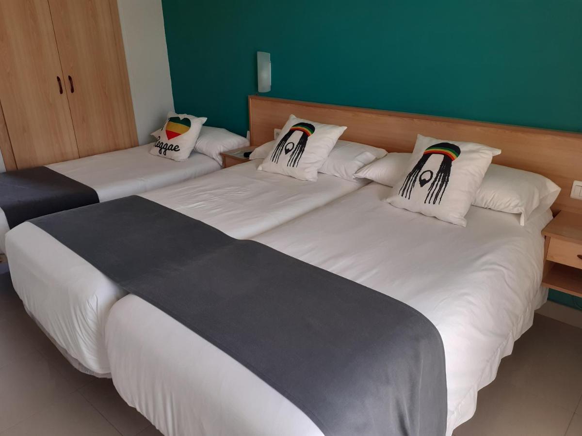 Hotel Clibomar Jamaica Gandia Exterior photo